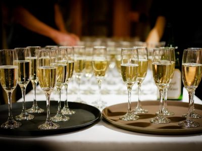 Catering 19 Glaasje champagne bij een uitvaart